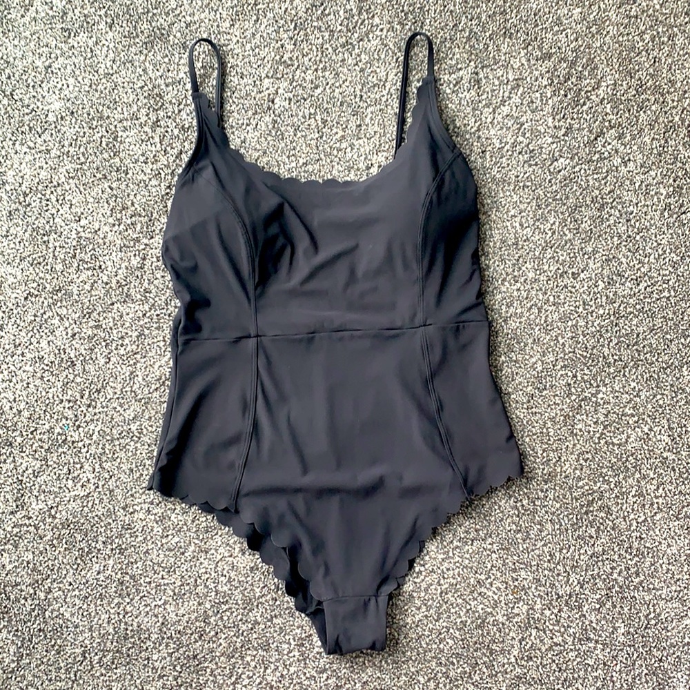 H&M scalloped one piece swim suit